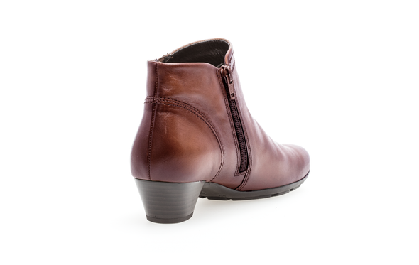 Gabor 95.608.24 Brown Ankle Boots